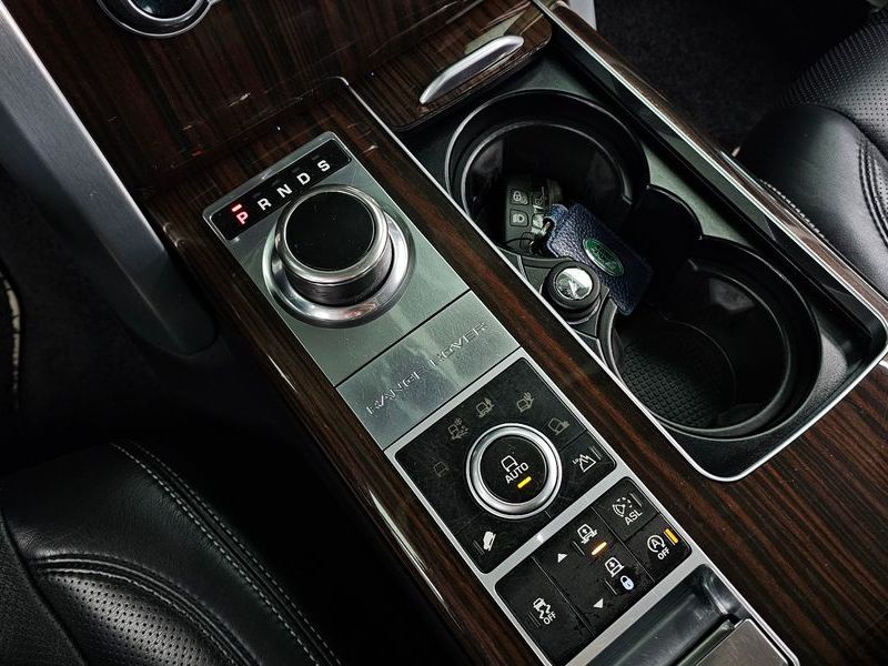 2014 Land Rover Range Rover 5.0 SC AB photo 9