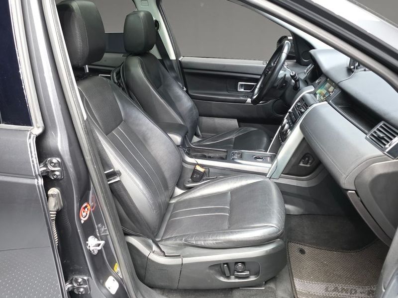 2018 Land Rover Discovery Sport 2.0 TD4 SE photo 11