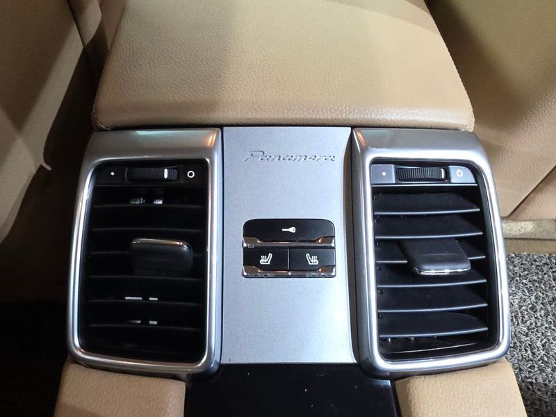 2012 Porsche Panamera 3.6 AWD 970 photo 18
