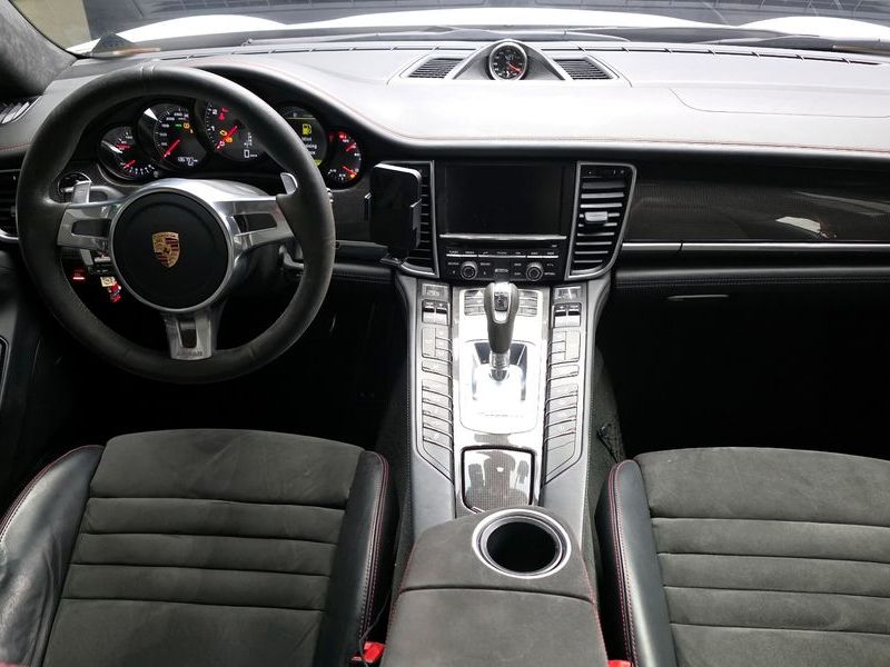 2013 Porsche Panamera 4.8 GTS 970 photo 7