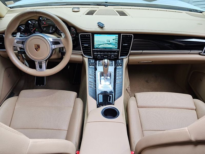 2016 Porsche Panamera 3.6 AWD Edition 970 photo 7