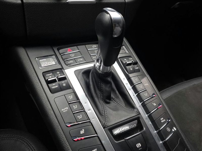 2015 Porsche Macan 3.0 S Diesel 95B photo 9