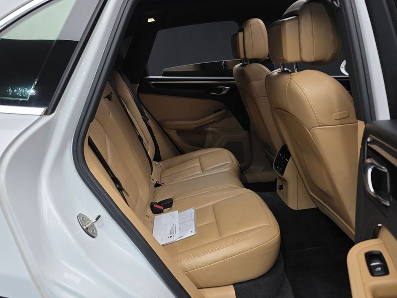 2017 Porsche Macan 3.0 S Diesel 95B photo 11