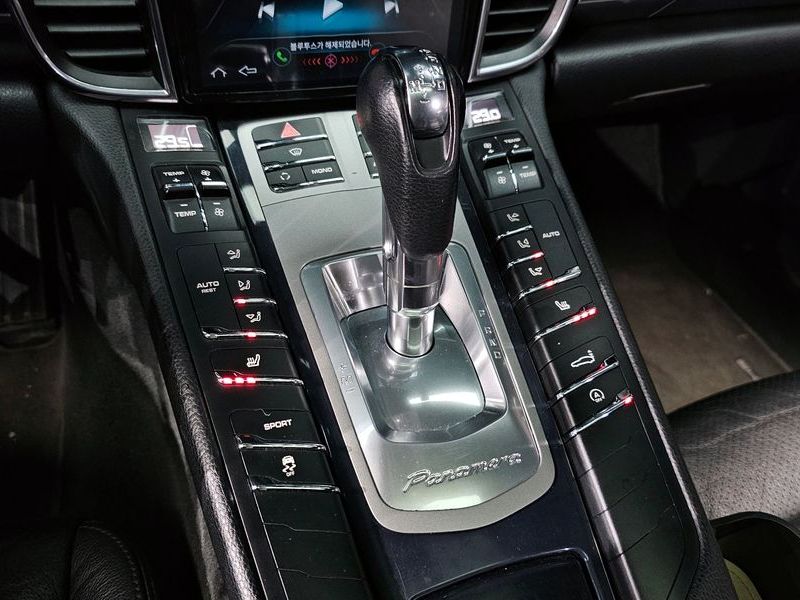 2012 Porsche Panamera 3.0 Diesel 970 photo 9