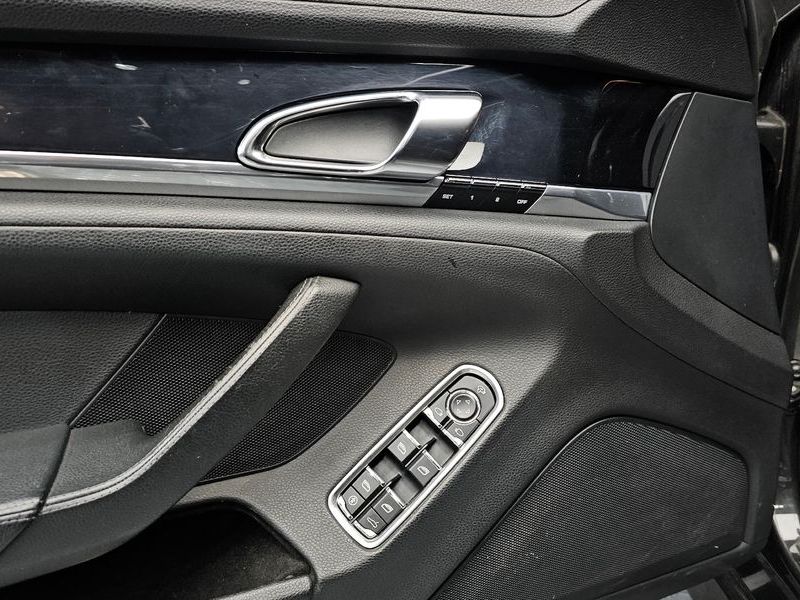 2012 Porsche Panamera 3.0 Diesel 970 photo 19