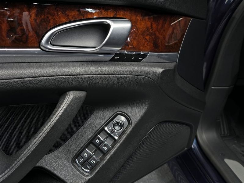 2012 Porsche Panamera 3.0 Diesel 970 photo 17