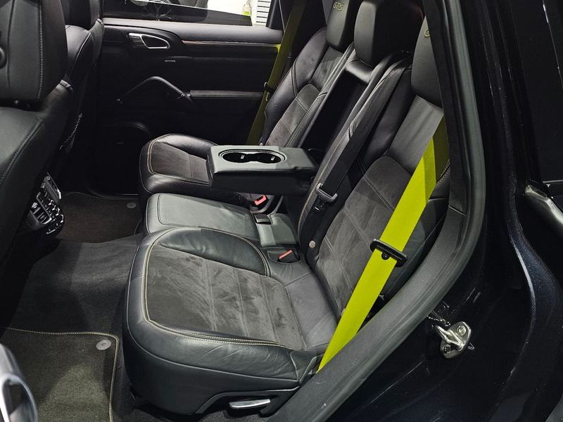 2013 Porsche Cayenne 4.8 GTS 958 photo 12