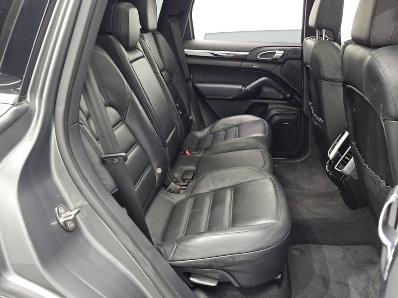 2016 Porsche Cayenne 3.0 Diesel 958 photo 12