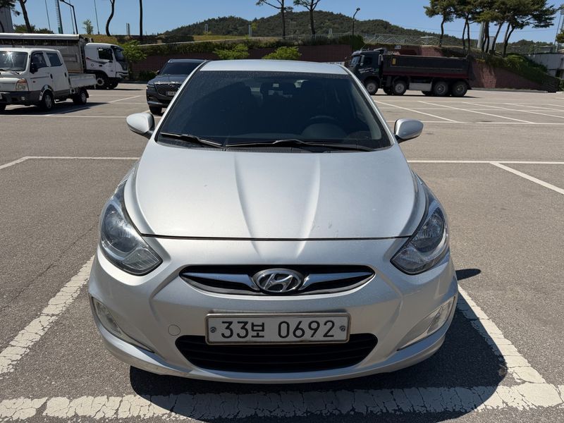 2012 Hyundai Accent Diesel 1.6 VGT Premium photo 17