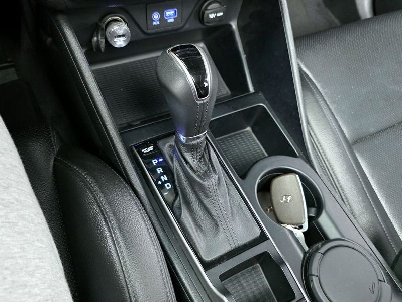 2016 Hyundai Tucson Diesel 1.7 2WD Modern photo 9