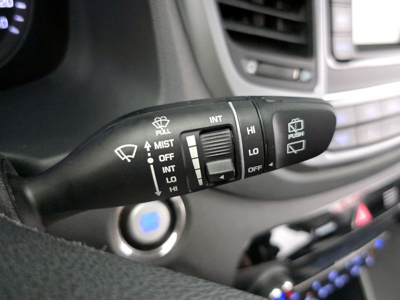 2016 Hyundai Tucson Diesel 1.7 2WD Modern photo 16