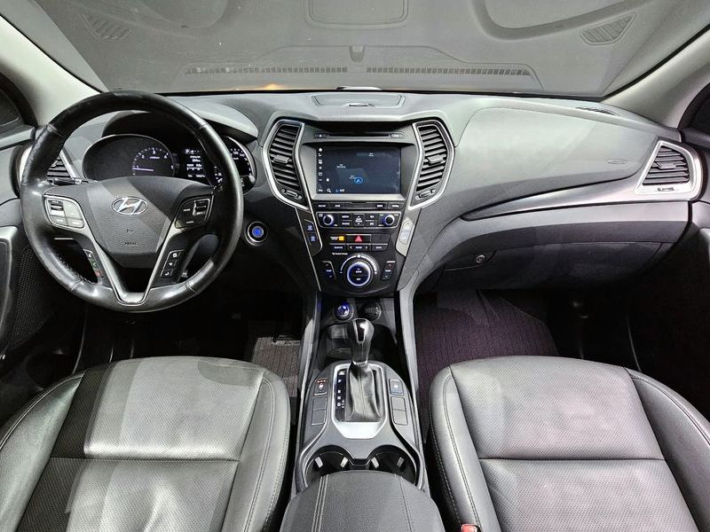 2017 Hyundai Santa Fe Diesel 2.0 2WD Premium photo 7