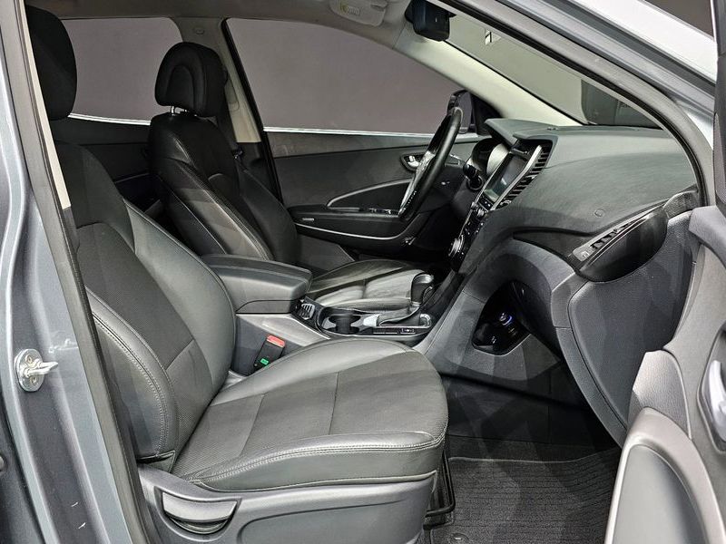 2017 Hyundai Santa Fe Diesel 2.0 2WD Premium photo 12