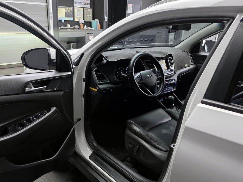 2016 Hyundai Tucson Diesel 1.7 2WD Modern photo 10