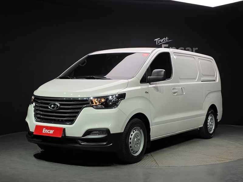 2019 Hyundai The New 그랜드 스타렉스 Van 3-Seater Style photo 1
