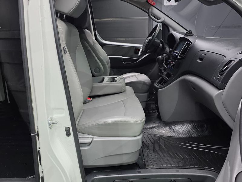 2019 Hyundai The New 그랜드 스타렉스 Van 3-Seater Style photo 11