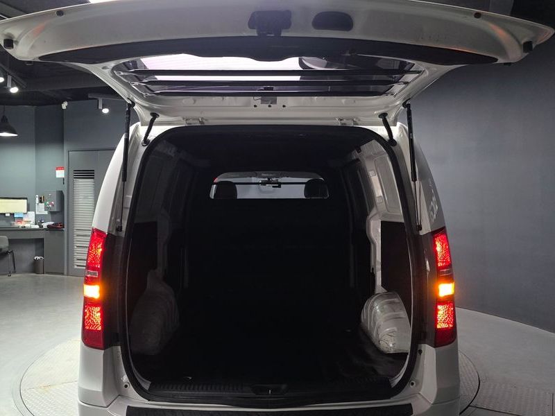 2019 Hyundai The New 그랜드 스타렉스 Van 3-Seater Style photo 20