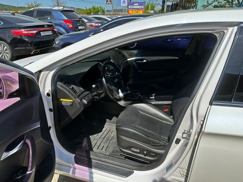 2014 Hyundai i40 살룬 1.7 VGT PYL photo 9