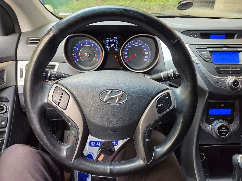 2013 Hyundai Avante M16 GDI Smart photo 11