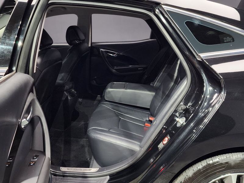 2015 Hyundai Grandeur HG240 Modern photo 12