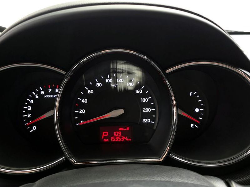 2012 Kia 올 New 프라이드 1.6 GDI Sedan Luxury photo 8