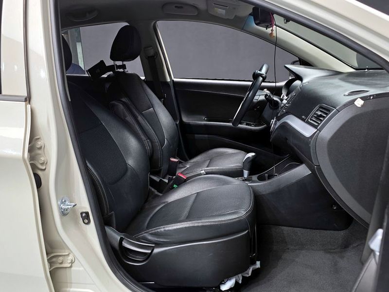2012 Kia Morning Luxury photo 10