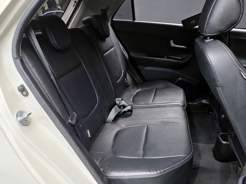 2012 Kia Morning Luxury photo 12