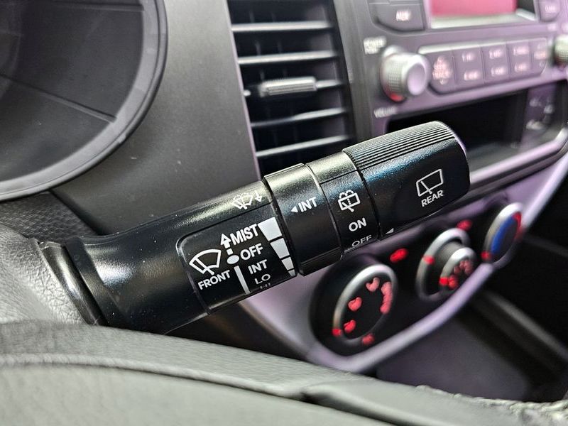 2014 Kia Morning Deluxe photo 18