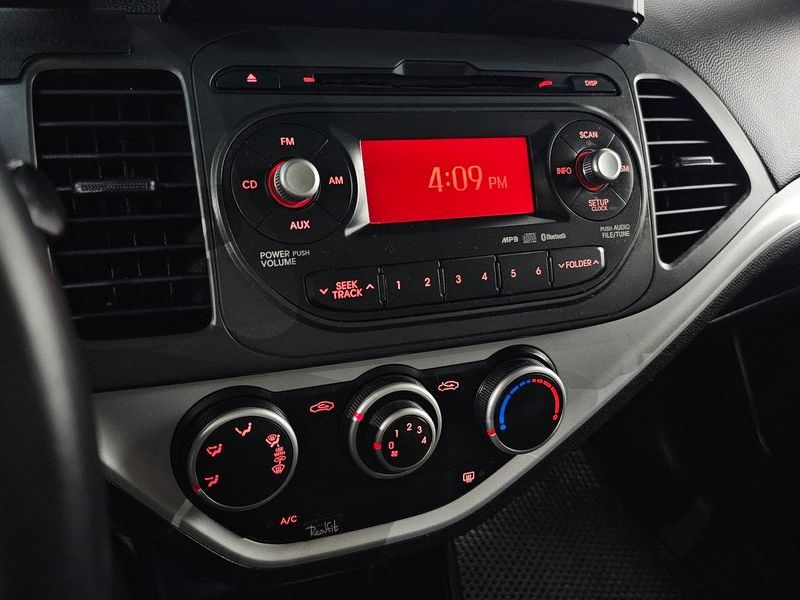 2015 Kia Morning Luxury photo 19