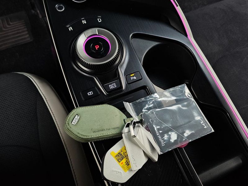 2025 Kia The New EV6 Long Range 4WD GT Line photo 9