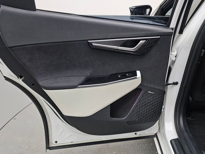 2025 Kia The New EV6 Long Range 4WD GT Line photo 25