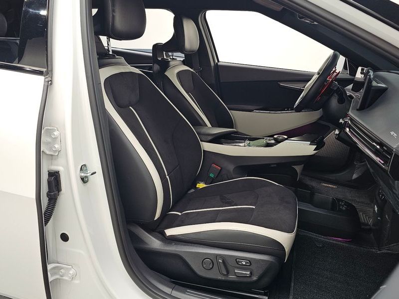 2025 Kia The New EV6 Long Range 4WD GT Line photo 26