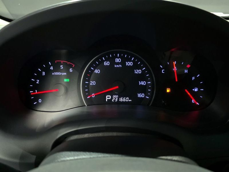 2014 Kia Carnival Grand GLX Premium photo 8