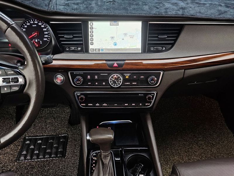 2017 Kia K7 3.3 GDI Noblesse Special photo 14