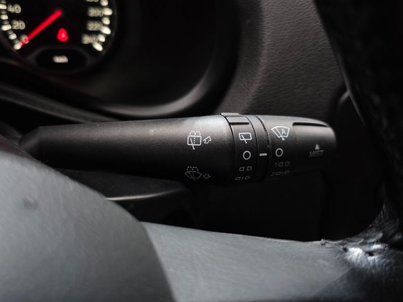2016 Jeep Renegade 2.4 Longitude photo 16