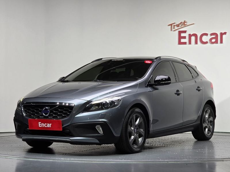 2016 Volvo V40 크로스컨트리 D3 photo 1