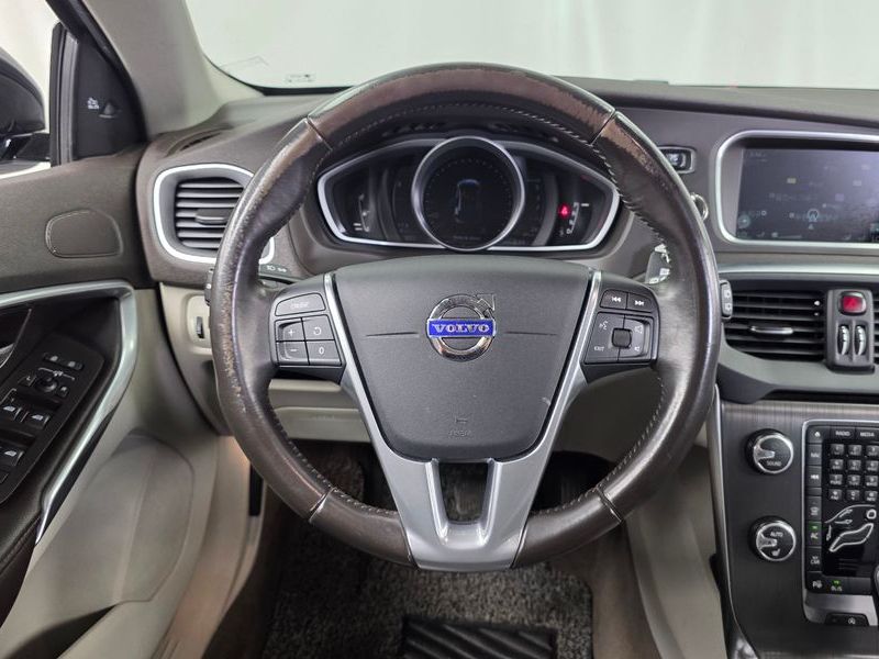 2016 Volvo V40 크로스컨트리 D3 photo 13