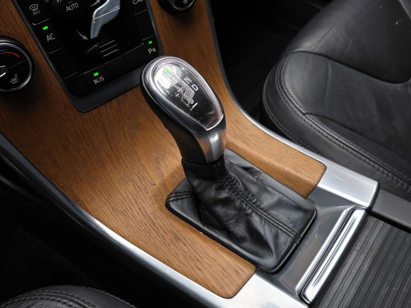 2013 Volvo XC60 D4 1st photo 9