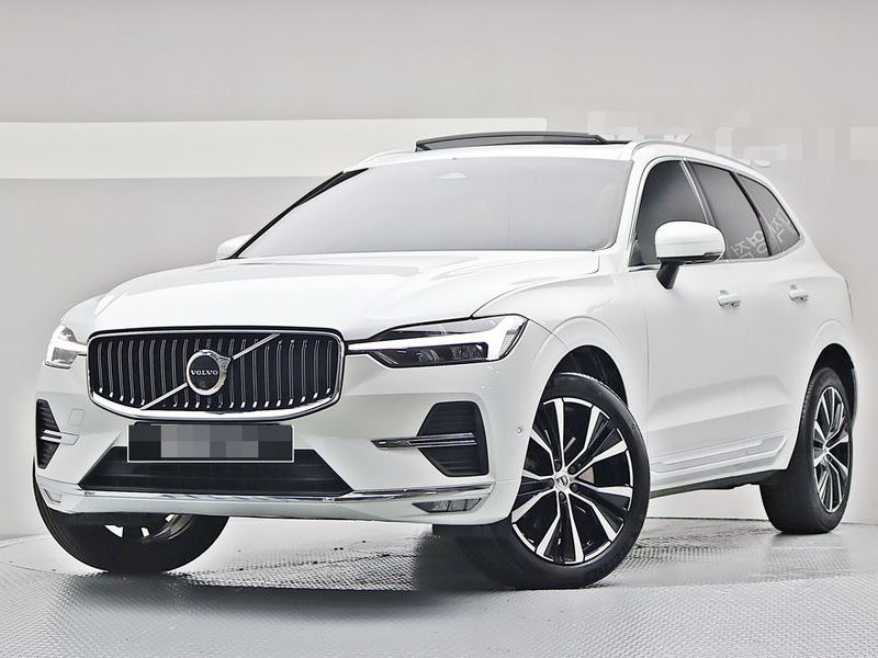 2025 Volvo XC60 B6 Ultra Bright photo 1