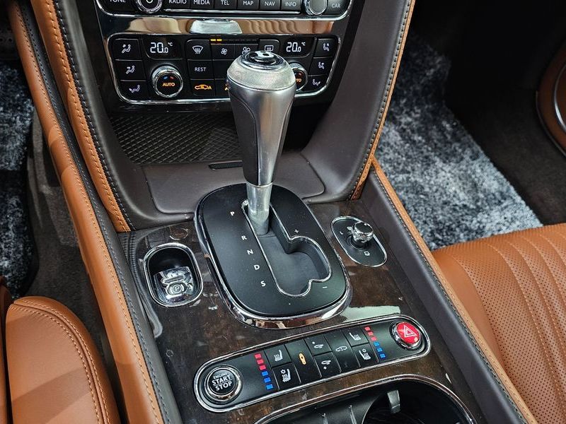 2016 Bentley Continental GT 4.0 GT photo 9