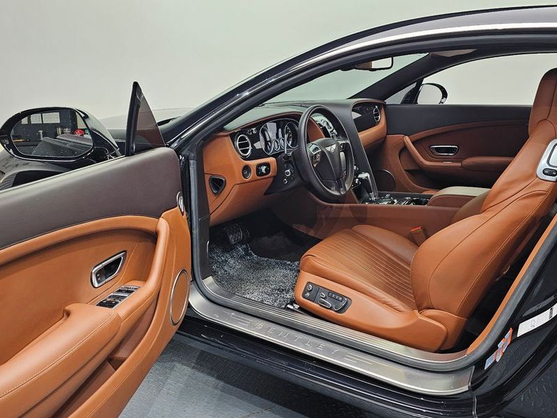 2016 Bentley Continental GT 4.0 GT photo 10