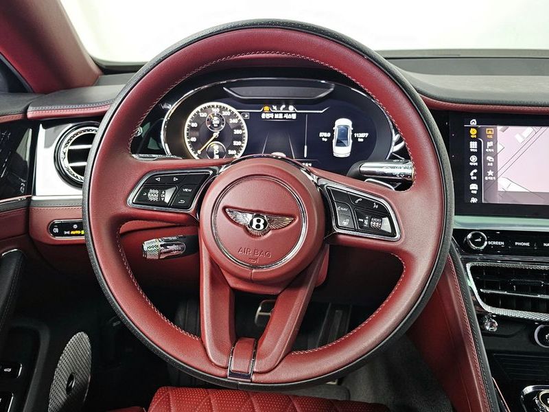 2022 Bentley Flying Spur 4.0 photo 13