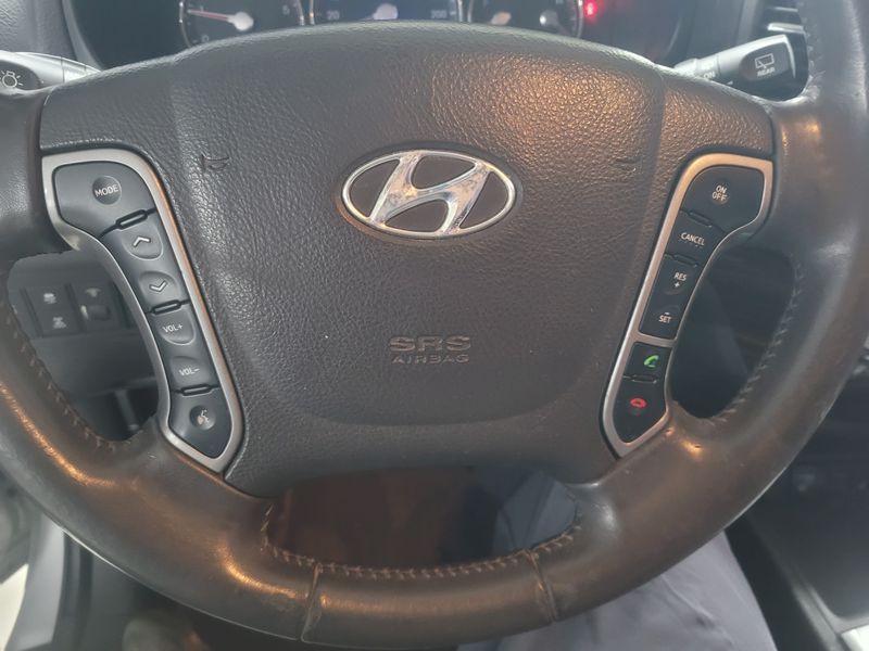 2012 Hyundai Santa Fe 4WD(2.2 e-VGT) CLX Deluxe photo 16