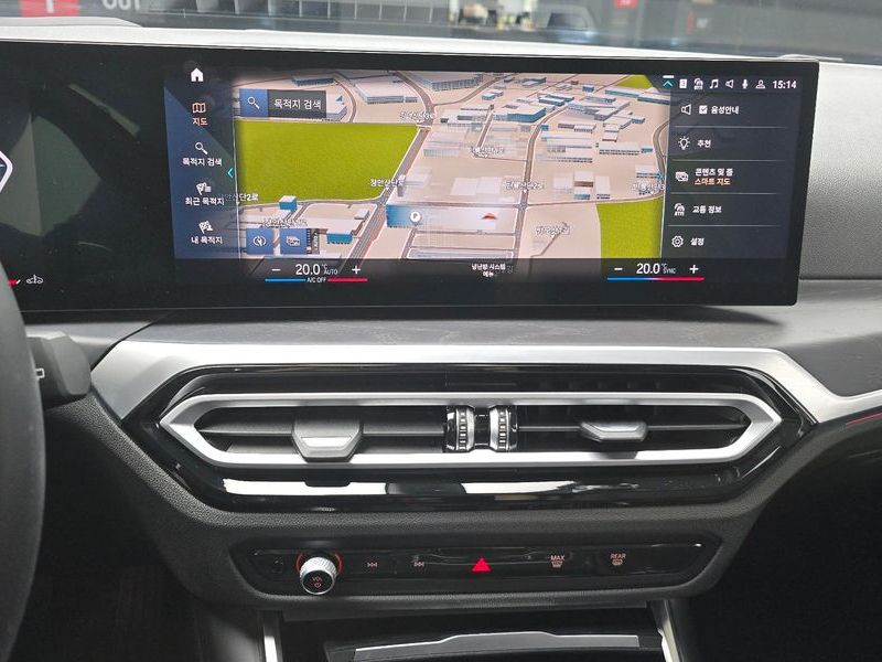 2023 BMW 3 Series 320d Touring photo 16