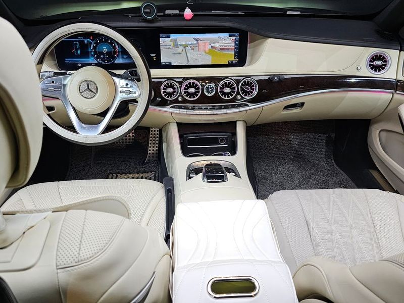 2019 Mercedes-Benz S-Class S560L 4MATIC photo 7