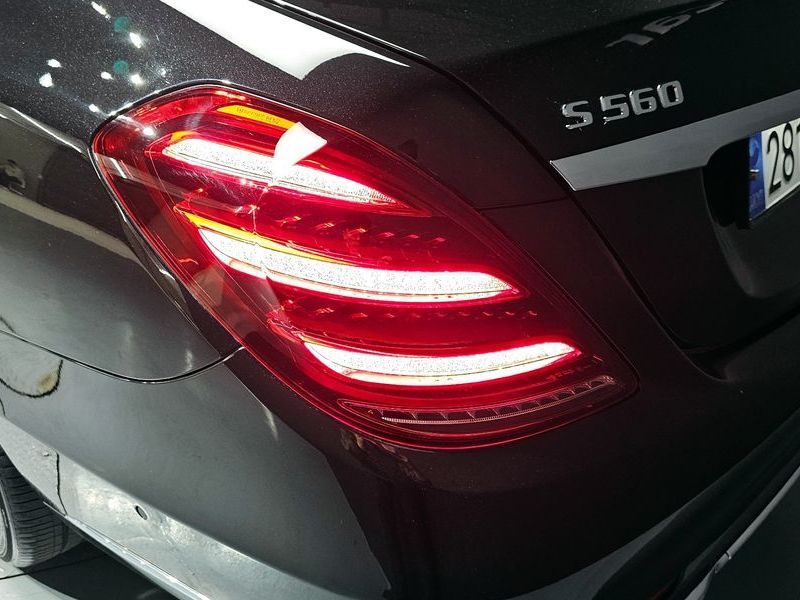 2019 Mercedes-Benz S-Class S560L 4MATIC photo 23