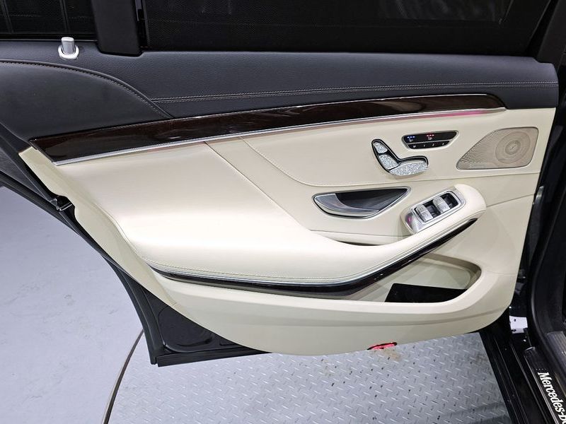 2019 Mercedes-Benz S-Class S560L 4MATIC photo 25