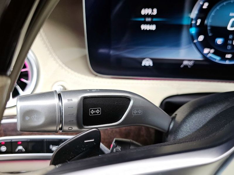 2019 Mercedes-Benz S-Class S560L 4MATIC photo 27