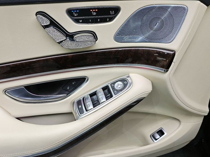 2019 Mercedes-Benz S-Class S560L 4MATIC photo 28