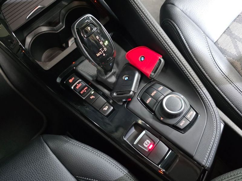 2021 BMW X1 xDrive 20i xLine photo 9